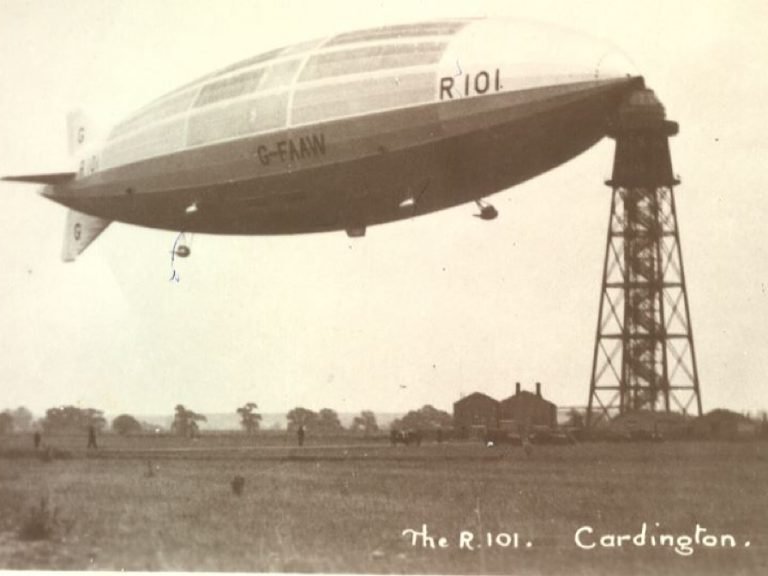 The R101 airship at Cardington Image: BCA Airships