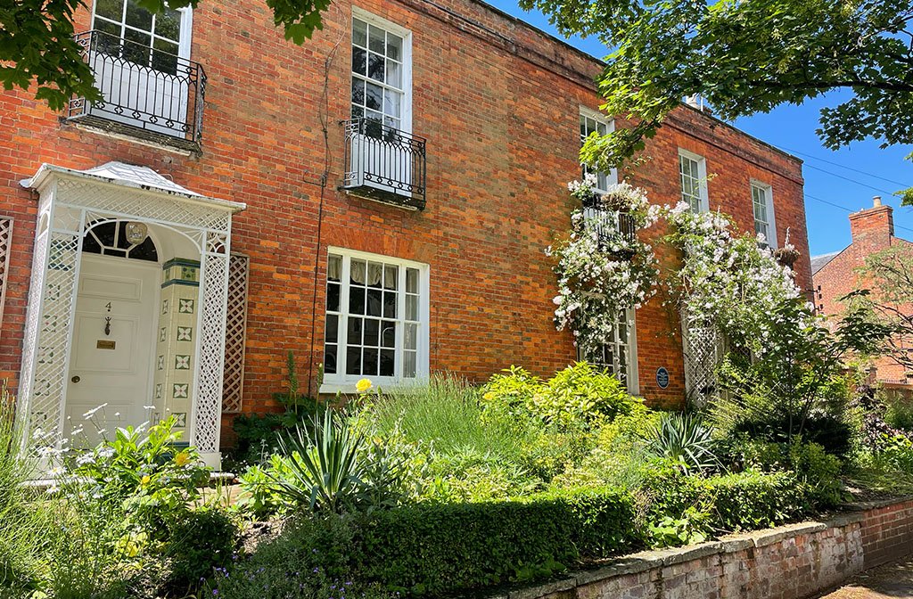 A Georgian house on the Movers and Shakers of Bedford tour