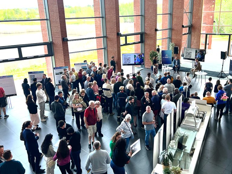 Crowds gathered at Kimberley College for Universal Theme Park's public event, 13 April 2024. Image: Bedford Independent.