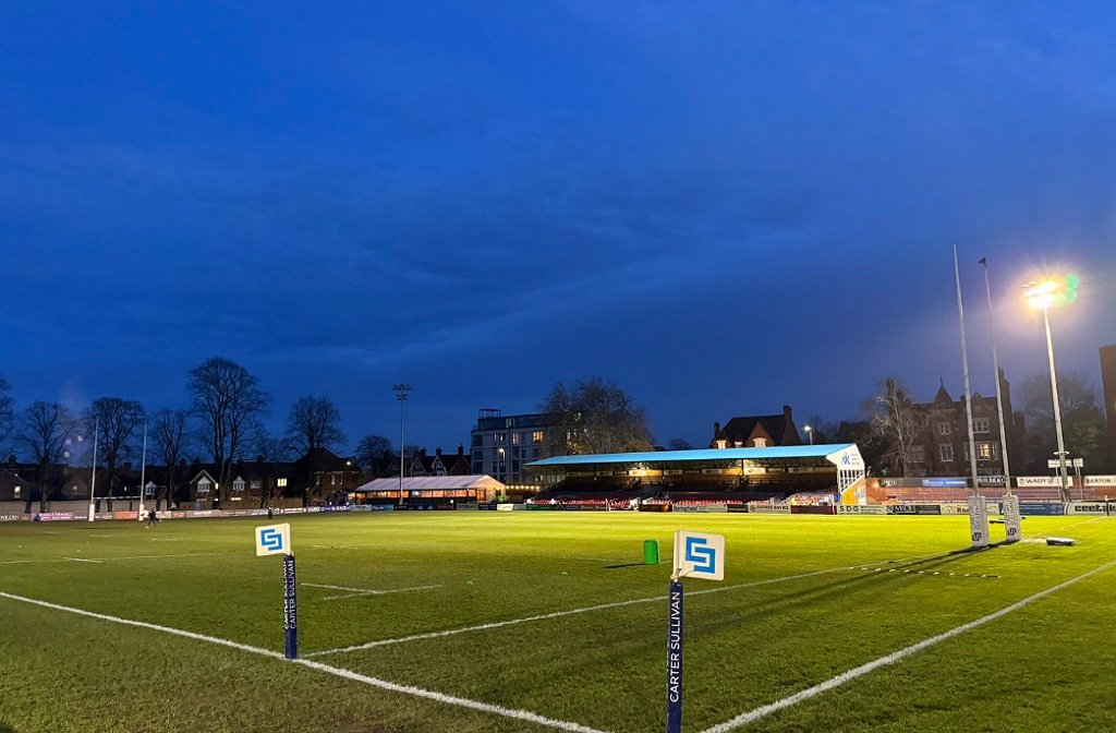 Panoramic view of Goldington Road at dusk