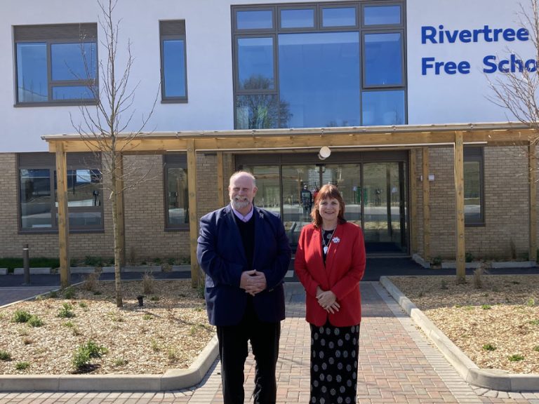 Mayor Tom Wootton and Cllr Jane Walker at Rivertree Free School. Image: Bedford Borough Council