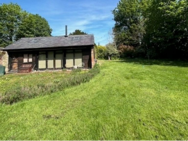 The Out Building at Courtyard Barn Oakley