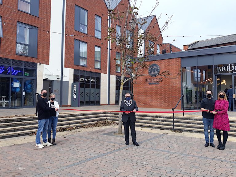 Riverside Square