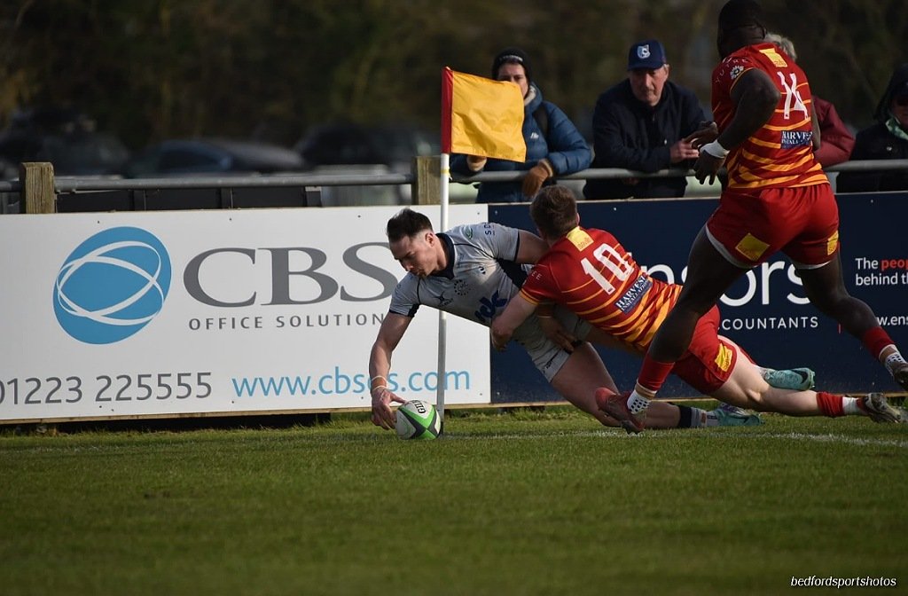 Seán French scores a try at Cambridge in the Championship