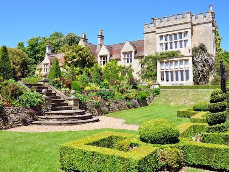 Tofte Manor in Sharnbrook