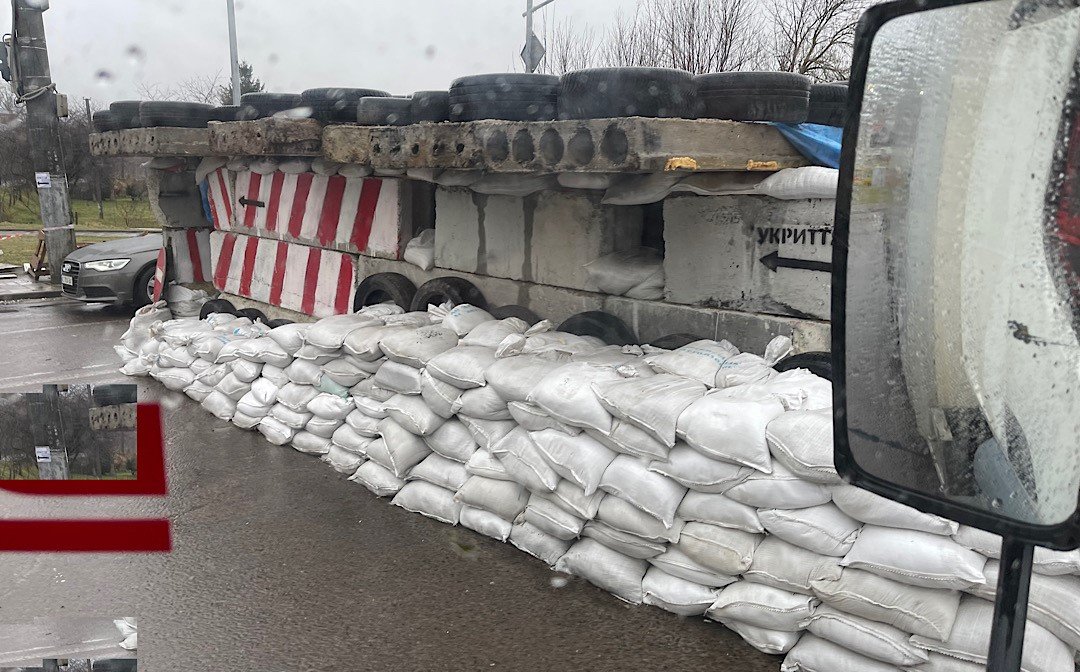 Driving through a military checkpoint. Image: Rob Hammond/Leo Williams