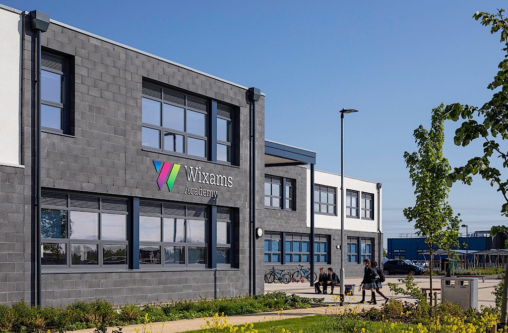 Exterior of Wixams Academy.
