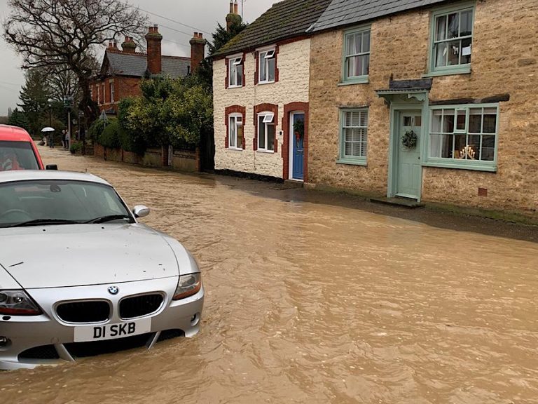 Carlton High Street (Bridgend), Christmas Floods 2020