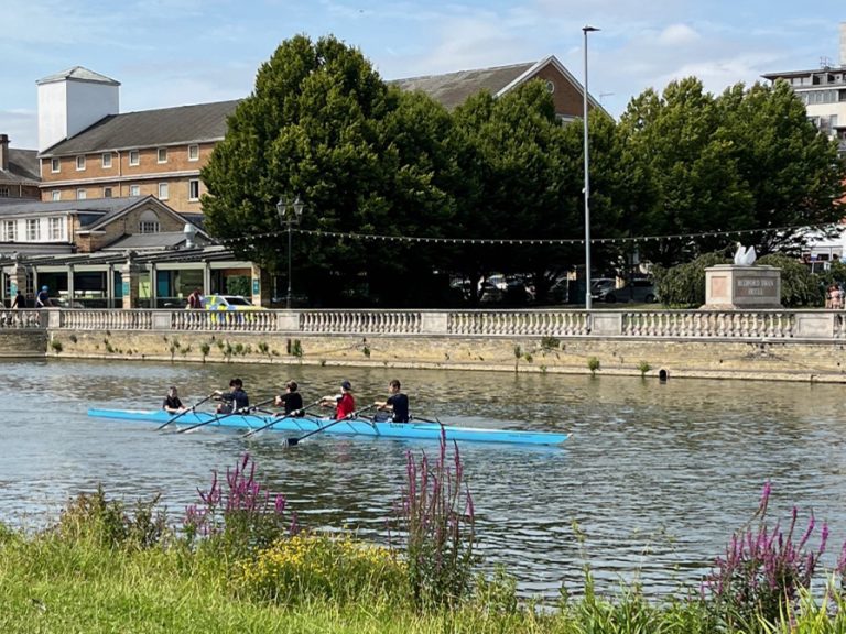Rowers on the River Great Ouse near the Bedford Swan Hotel Image- BedsGOVET