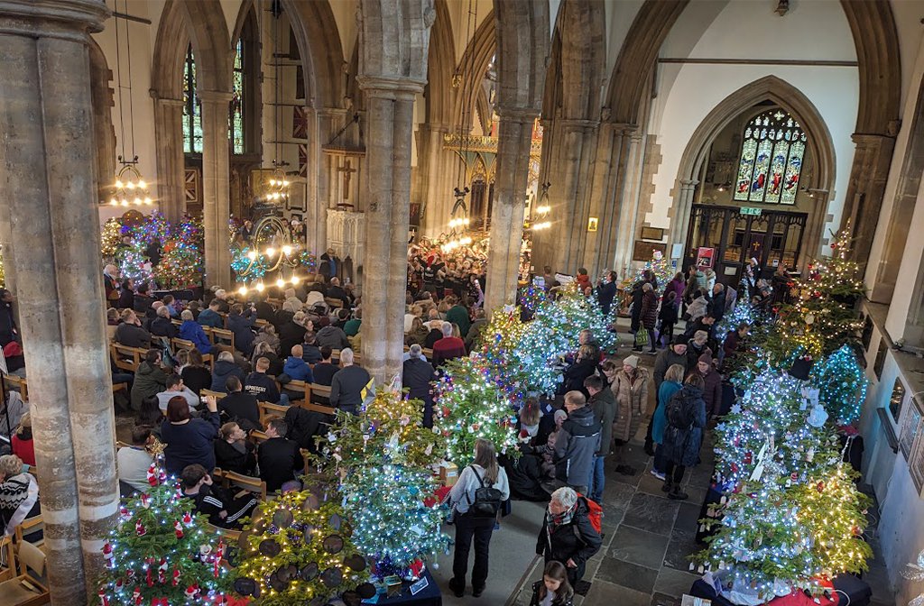 Crowds enjoy community choir at Bedford Christmas Tree Festival 2024 Image Bedford Christmas Tree Festival