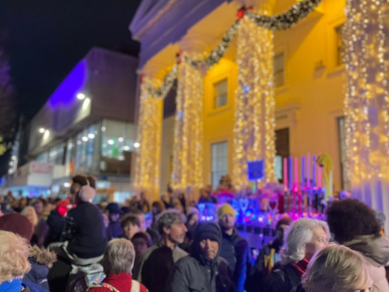 Harpur Suite adorned with Christmas lights as festive crowds look on. Image: Bedford Borough Council