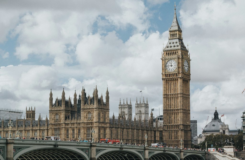 House of Parliament and Elizabeth Tower (Big Ben) Image Marcin Nowak unsplash