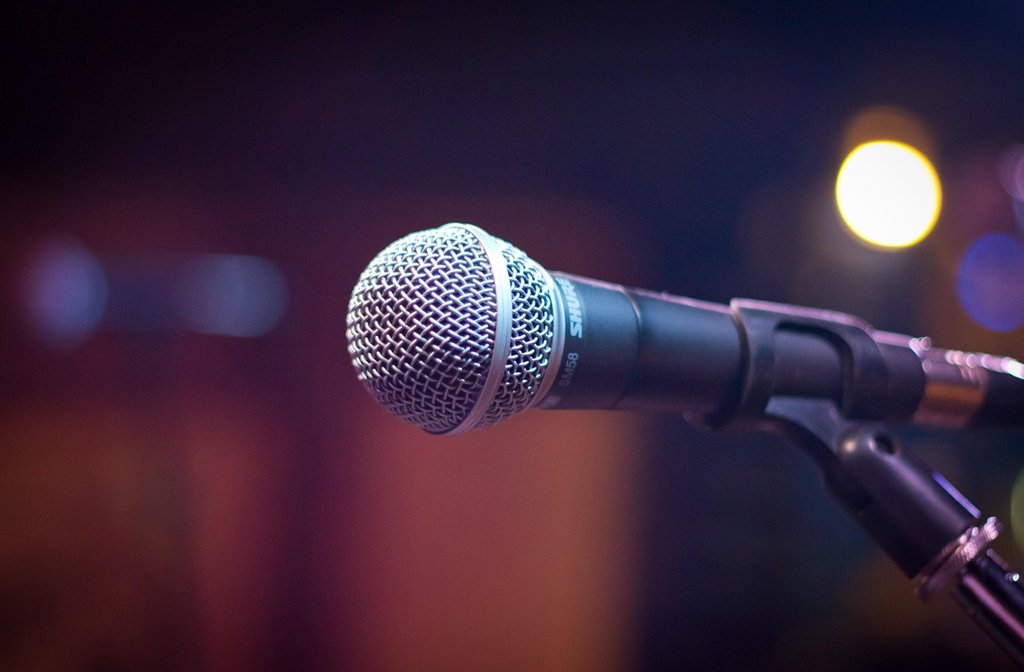 A microphone on a mic stand