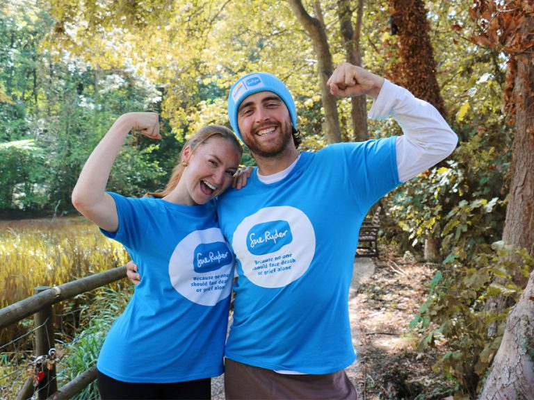 People taking part in Sue Ryder's December Daily Dash can choose to walk, jog or run 1k, 3k or 5k every day throughout December