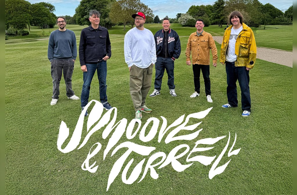 The members of Smoove & Turrell pictured in a park