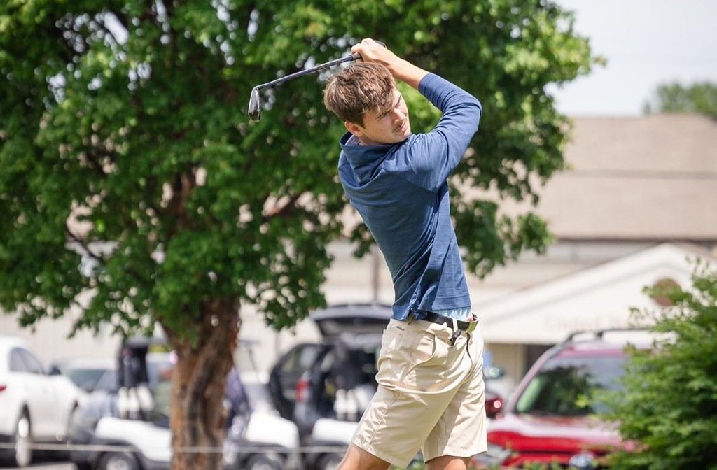Bedford-born Murray State College golfer, Connor Tallentire in action.