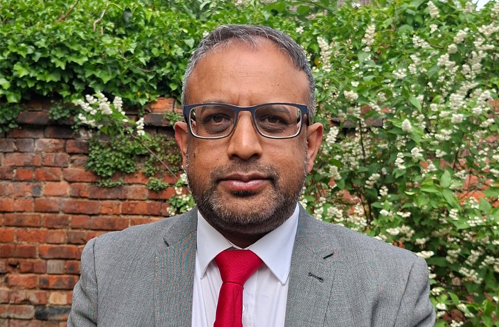 Cllr Abu Sultan leader of Bedford Borough Labour Group