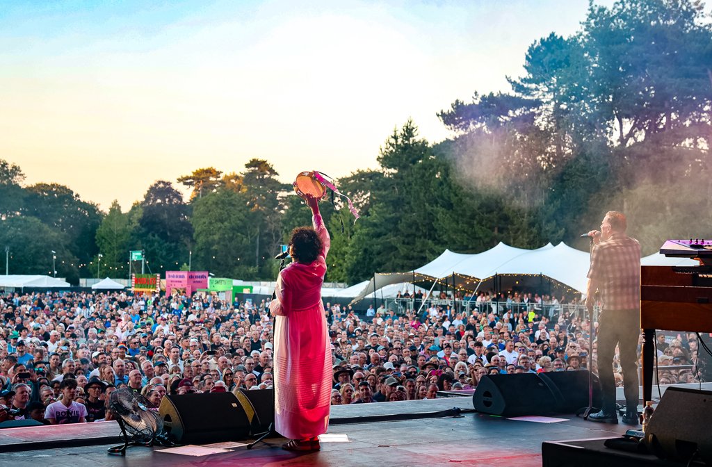 Lorraine McIntosh and Ricky Ross of Deacon Blue on stage as the sun sets at Bedford Summer Sessions 2026. Image Cuffe & Taylor